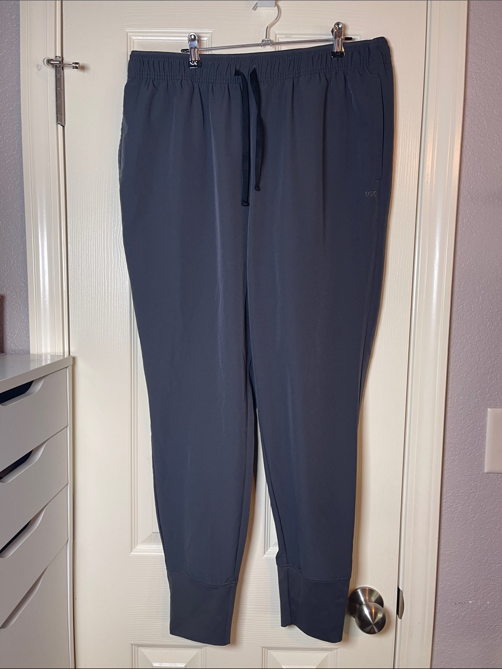 DSG Men's Charcoal Gray Drawstring Joggers